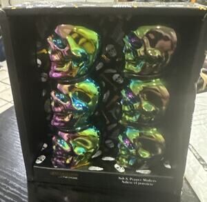 Chef Kitchen Salt & Pepper Shakers Pile Skulls Saline Et Poivriere